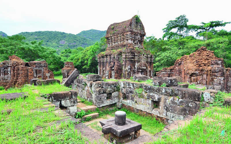 Top 10 địa điểm du lịch nổi tiếng và đẹp nhất tại Quảng Nam