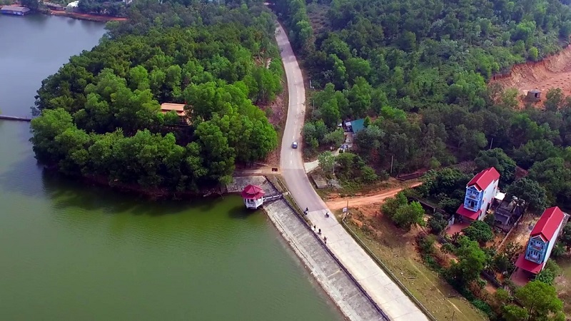 Hồ Đồng Quan - địa điểm vui chơi ở Sóc Sơn Hà Nội