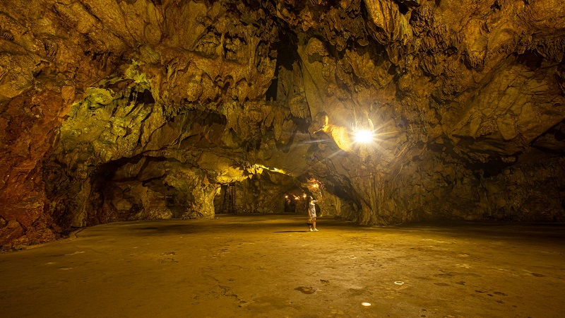Vẻ đẹp kỳ bí tại hang Mỏ Luông
