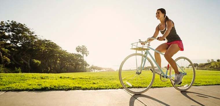 Đi xe đạp là một hoạt động tuyệt vời để giữ dáng và tăng cường sức khỏe. Tuy nhiên, giữ thăng bằng là điều khó khăn đối với nhiều người. Tham khảo những hình ảnh liên quan để tìm hiểu những kỹ thuật đơn giản nhưng hiệu quả để tránh tai nạn và tận hưởng niềm vui khi đi xe đạp.
