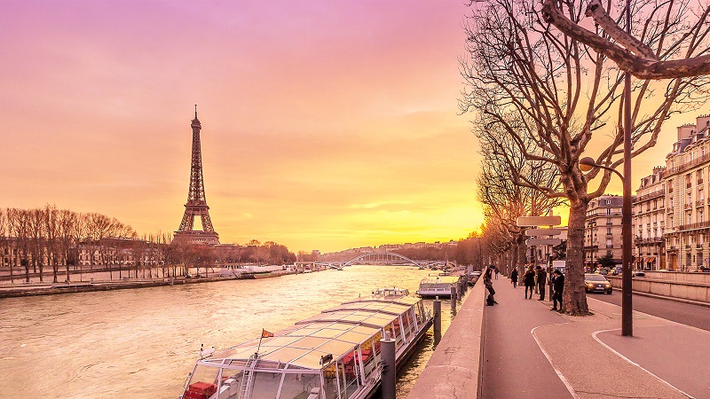 Điểm qua 10 địa điểm du lịch Paris đẹp, lãng mạn nhất khiến bạn mê mẩn