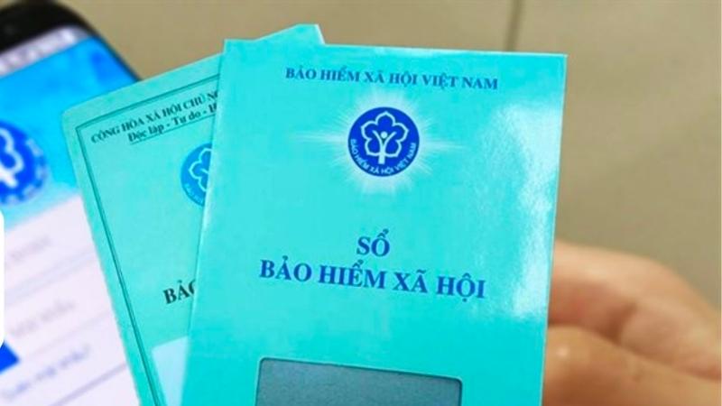 Có nên tiếp tục dùng sổ bảo hiểm xã hội công ty cũ hay xin cấp sổ mới?