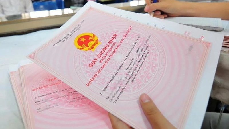 Giấy chứng nhận quyền sử dụng đất, quyền sở hữu nhà ở và tài sản khác gắn liền với đất
