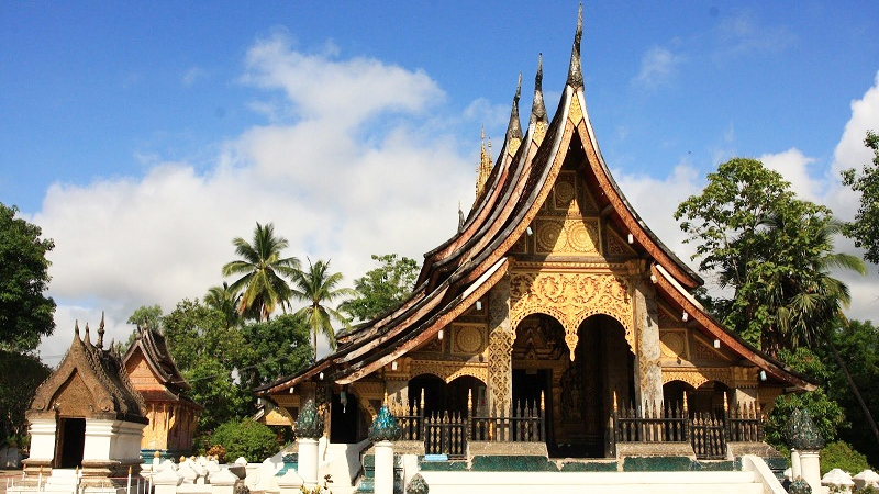Tháng 2 đến tháng 4 là thời điểm Luang Prabang vào xuân.