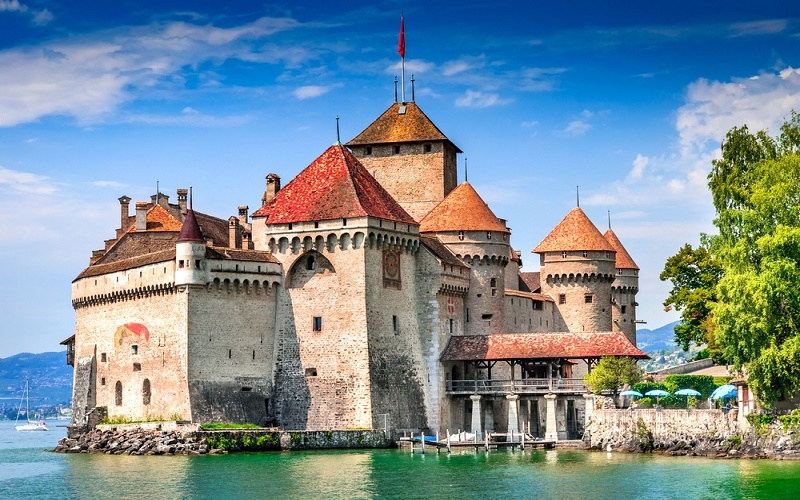 Lâu đài Chillon lấy ý tưởng trong một bối cảnh trong phim “ nàng tiên cá” nổi tiếng