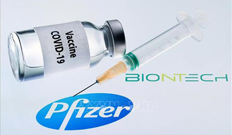 Vaccine Pfizer/BioNTech mới về Việt Nam: Ai nên tiêm và ai không nên tiêm?