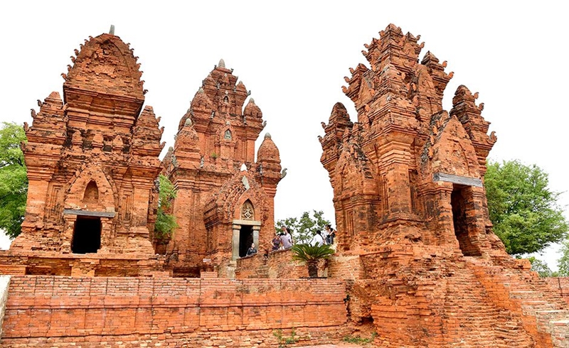 Tháp Po Klong Garai