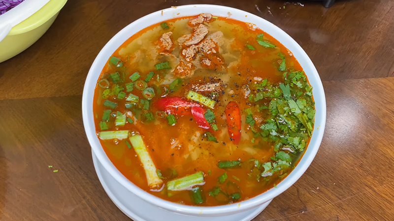 Bún bò dã chiến thành phẩm