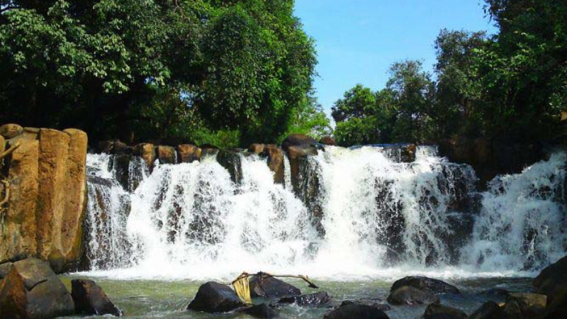 Vườn quốc gia Nam Cát Tiên là nơi quy tụ nhiều thác nước đẹp để du khách khám phá