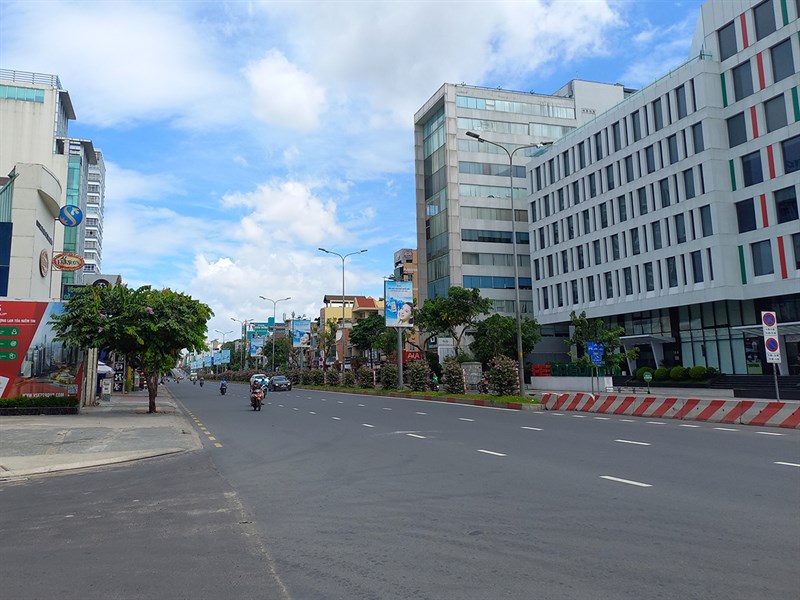 Đường Cộng Hòa nổi tiếng với tình trạng kẹt xe giờ đã thông thoáng Đường Cộng Hòa nổi tiếng với tình trạng kẹt xe giờ đã thông thoáng