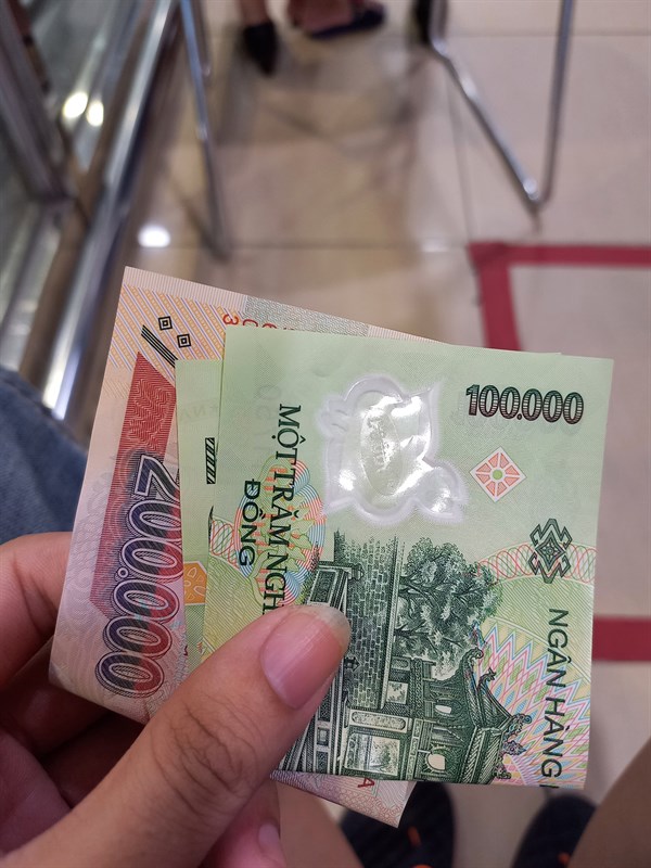 Tiền đi chợ Tiền đi chợ