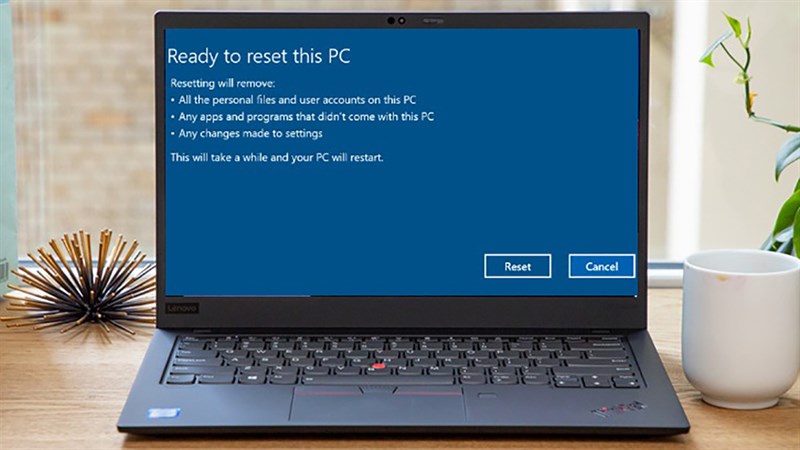 Reset máy tính trên Windows 11:
Nếu bạn đang gặp phải vấn đề với máy tính của mình như treo, khởi động chậm, hay bị lỗi hệ thống thì việc reset máy tính sẽ giúp máy của bạn hoạt động trơn tru hơn. Trên Windows 11, quá trình reset máy tính được cải tiến và trở nên dễ dàng hơn bao giờ hết. Từ việc đổi hình nền cho đến tạo lại cấu trúc hệ thống, Windows 11 sẽ hướng dẫn bạn rõ ràng và chi tiết trong quá trình reset máy tính.