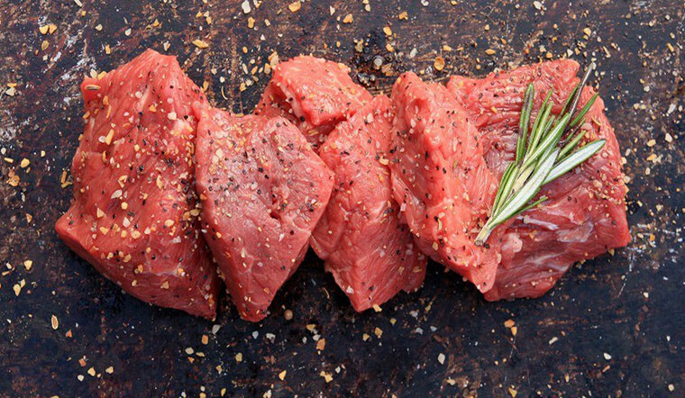 Thịt bò có bao nhiêu calo? Ăn thịt bò có béo không?