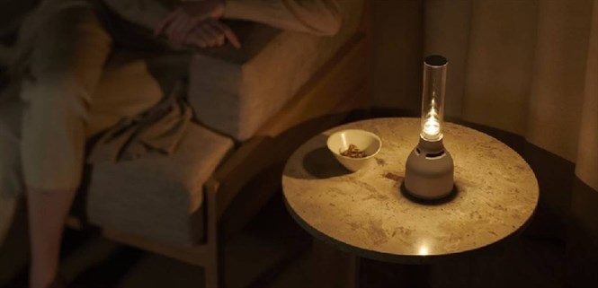 Sony ra mắt "đèn dầu thời 4.0" phát nhạc 360 độ, chế độ ánh nến, giá khoảng 8 triệu