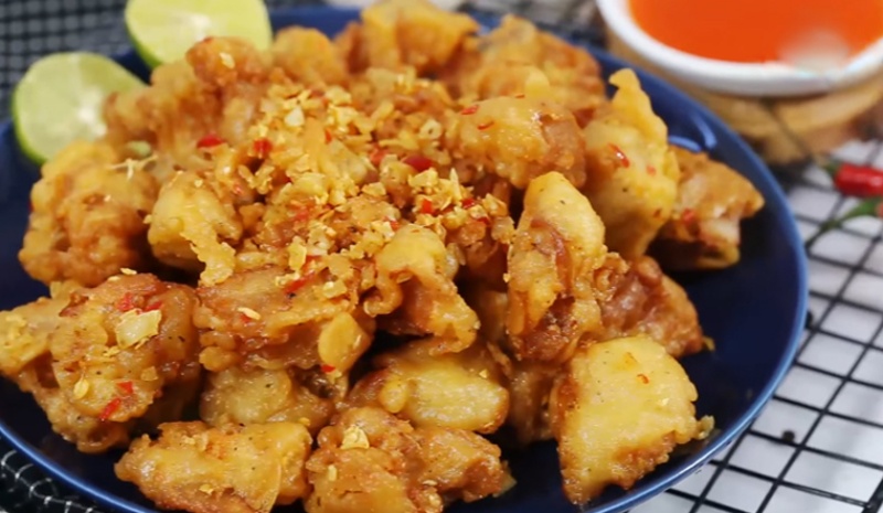 How to make delicious and crispy chili lemongrass chicken cartilage