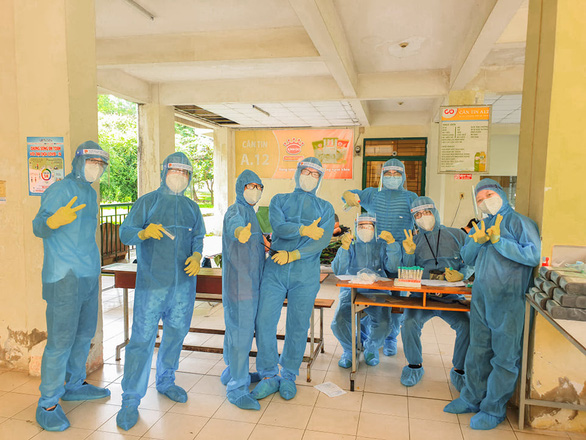 Image of young doctors at the quarantine area