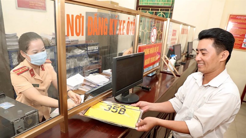 cấp lại giấy chứng nhận biển số xe