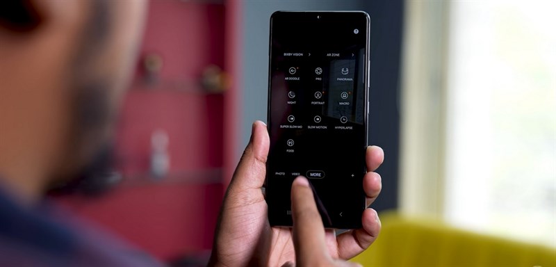 trên tay Galaxy M42 5G trên tay Galaxy M42 5G