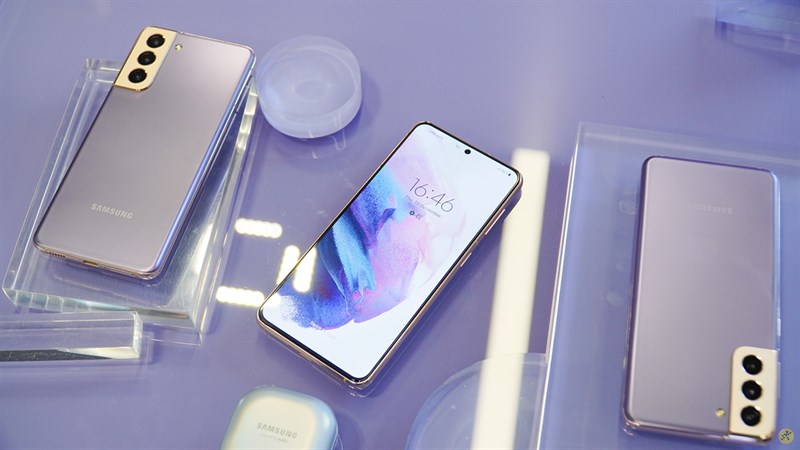 TOP 10 điện thoại Android tốt nhất 2021, toàn là những chiếc 'flagship' đáng mua với cấu hình mạnh mẽ, nhìn thôi đã mê!