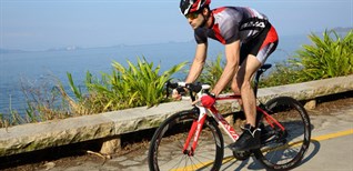 9 mẹo giúp tăng tốc độ trung bình khi đạp xe đạp đua