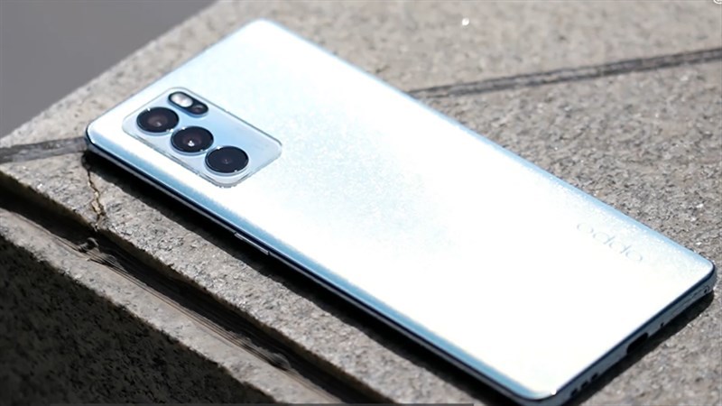 oppo-reno6-pro-5g oppo-reno6-pro-5g