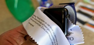 Cách vệ sinh Apple Watch đơn giản, đúng chuẩn ngay tại nhà