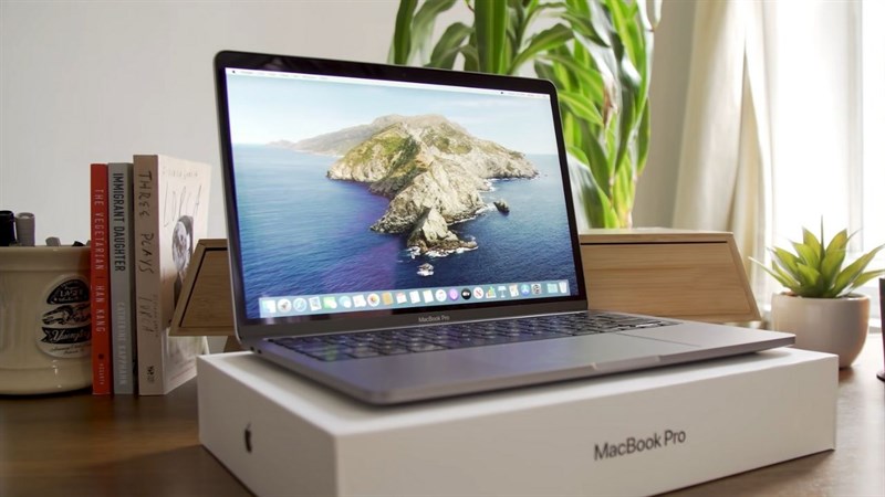 So sánh thế hệ MacBook Pro 13 inch 2020 và MacBook Pro 13 inch 2019