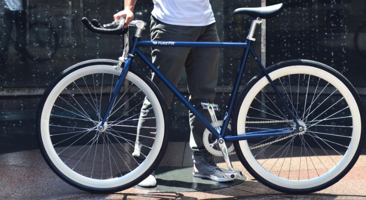 Xe đạp không phanh (Fixed Gear Bike)