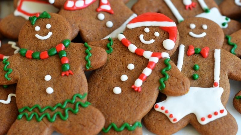 3 ways to make simple and beautiful Christmas gingerbread Christmas cookies