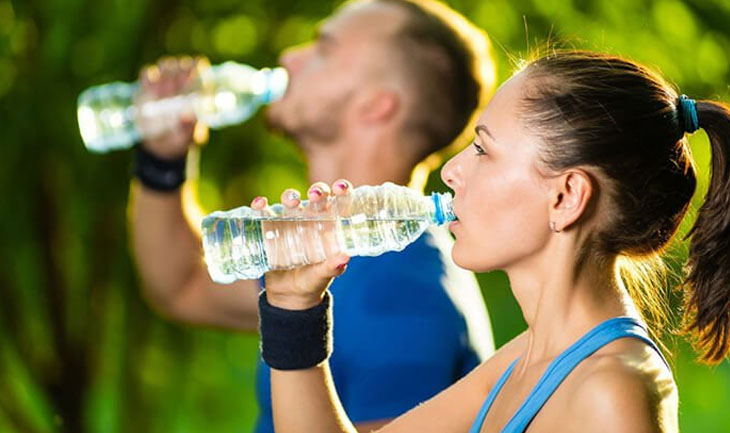 Tìm hiểu nguồn gốc ra đời của máy lọc nước ion kiềm > Nước ion kiềm siêu Hydro cực kì tốt cho những người tập luyện thể thao và lao động nặng