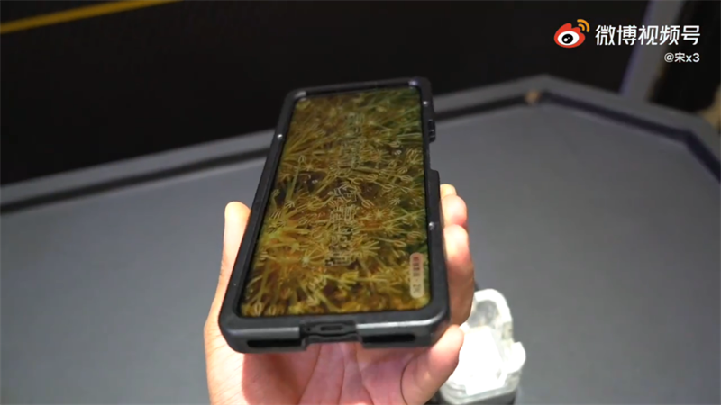 Điện thoại dùng cổng USB-C