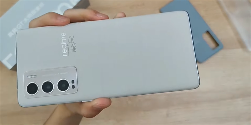 realme-gt-master-explorer-edition realme-gt-master-explorer-edition