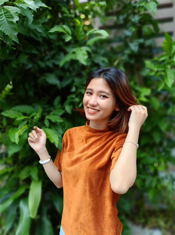 Ảnh chụp xóa phông thường trên OPPO Reno6 Z 5G.