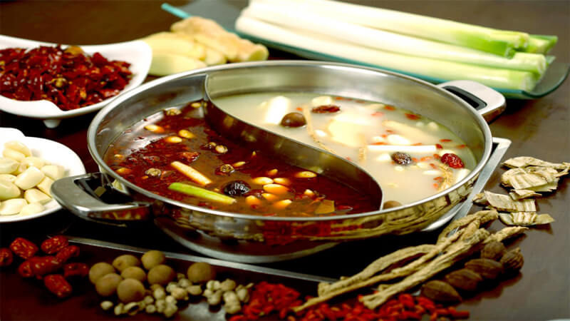 How to make delicious and spicy Sichuan hot pot with Chinese standard