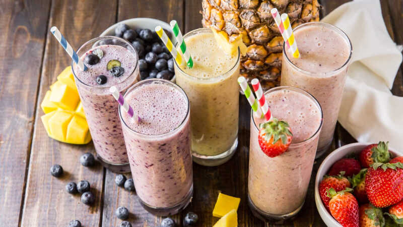 What are Smoothies? Delicious and sweet fruit smoothie recipes