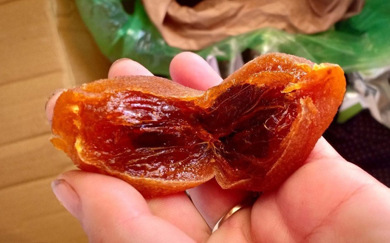 How to make persimmons hanging on the wind at home, very fragrant, bright yellow