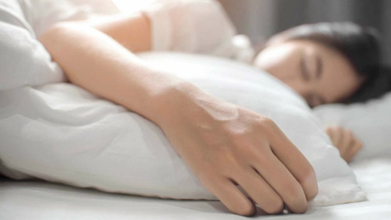 Ngủ đủ giấc để các triệu chứng hangover qua nhanh hơn