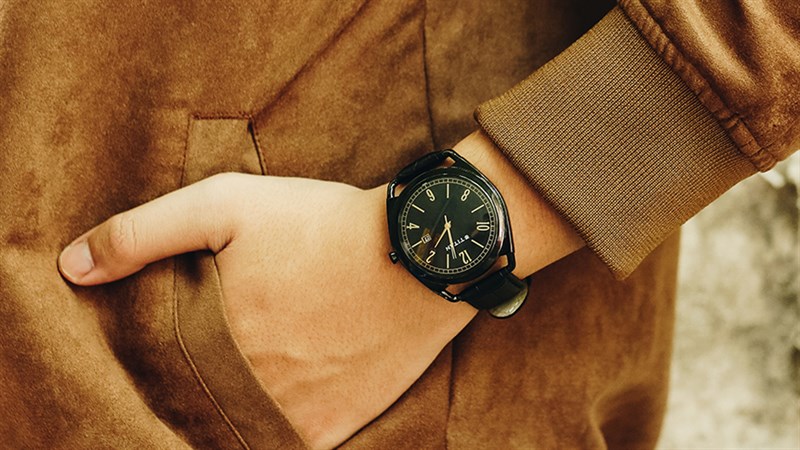 Đồng hồ Nam Titan 1675NL01 