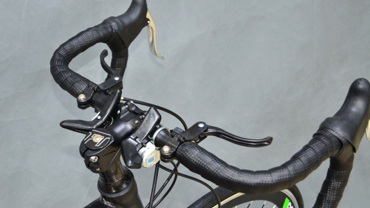 Xe đạp Vivente của nước nào? Có tốt không? > Xe đạp thể thao Road Vivente 700C-LINE 27.5 inch Xanh lá với thiết kế tay lái sừng trâu