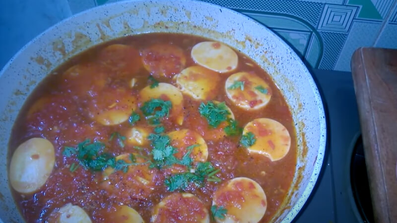 How to make delicious and round tofu with tomato sauce