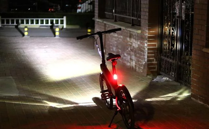 What is a sport bike light? What types are there? 4 things to keep in mind when choosing to buy bicycle lights