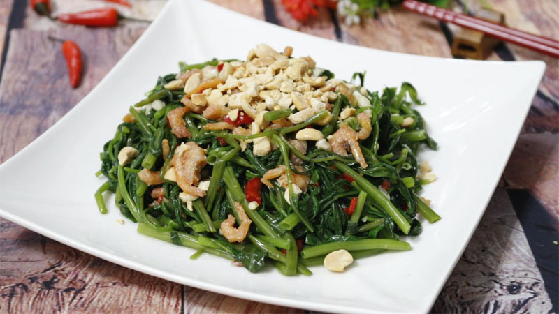 How to make delicious crispy dried shrimp and spinach salad