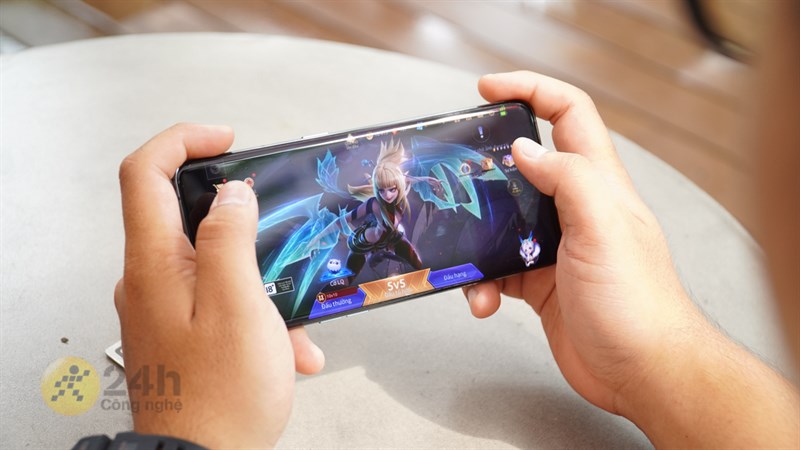 TOP 5 mẫu smartphone sở hữu chip Snapdragon đầu 8 hiệu năng cực khủng, giá siêu tốt đáng mua nhất tại Thế Giới Di Động TOP 5 mẫu smartphone sở hữu chip Snapdragon đầu 8 hiệu năng cực khủng, giá siêu tốt đáng mua nhất tại Thế Giới Di Động