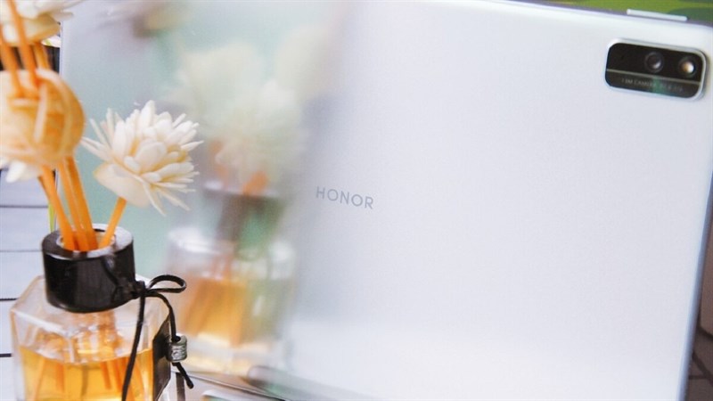 Honor Tab V7 Pro lộ cấu hình chi tiết trước ngày ra mắt: Chip Dimensity 1300T, màn hình 120Hz, pin 7.250mAh… Honor Tab V7 Pro lộ cấu hình chi tiết trước ngày ra mắt: Chip Dimensity 1300T, màn hình 120Hz, pin 7.250mAh…