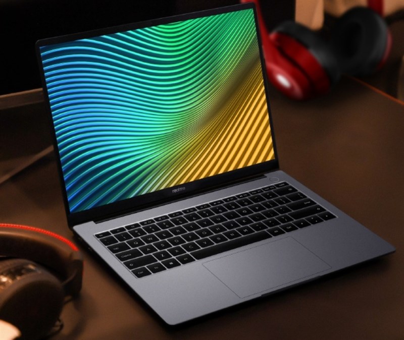 Realme Book lộ ảnh trước đó