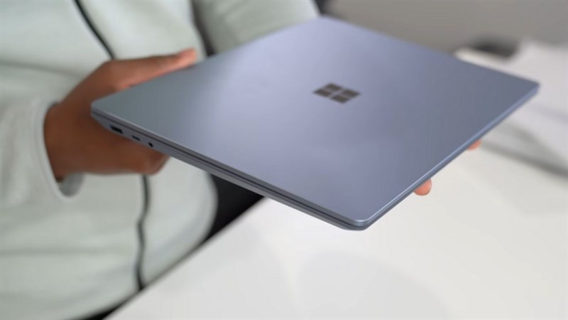 Surface Laptop 4