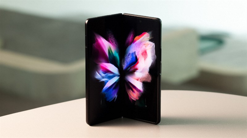 Có nên mua Galaxy Z Fold3 5G? Chiếc smartphone màn hình gập tốt nhất mà bạn có thể sở hữu, hoàn hảo từ thiết kế đến tính năng