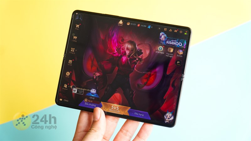Snapdragon 888 trên Z Fold3 5G sẽ mang đến trải nghiệm chiến game đã hơn rất nhiều.