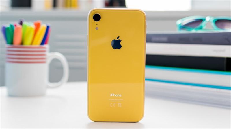 Trợ giá mùa dịch, iPhone Xr giá rẻ hấp dẫn được giảm liền tiền triệu