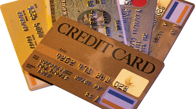 Thanh toán trả góp bằng thẻ tín dụng là gì?